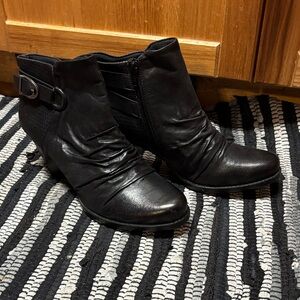 Classic Women's Black Ankle Booties - Stylish Everyday Heel